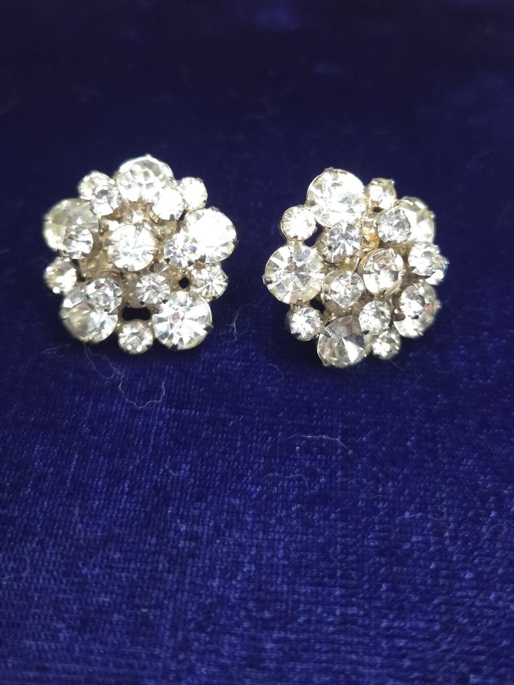Vintage Rhinestone Screw Back Earrings